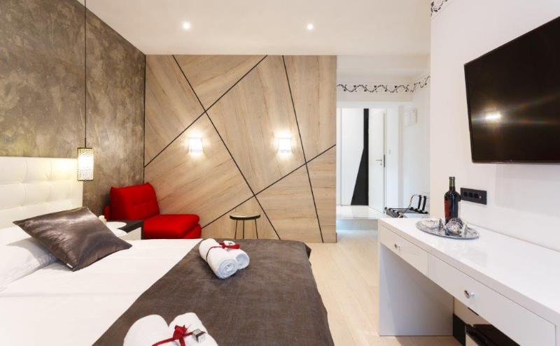 Well Of Life Luxury Rooms Split Extérieur photo