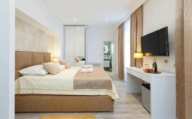 Well Of Life Luxury Rooms Split Extérieur photo