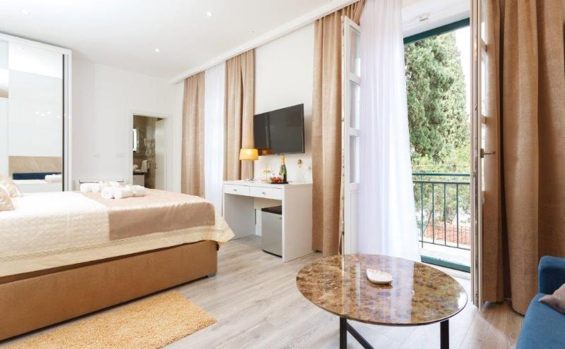 Well Of Life Luxury Rooms Split Extérieur photo