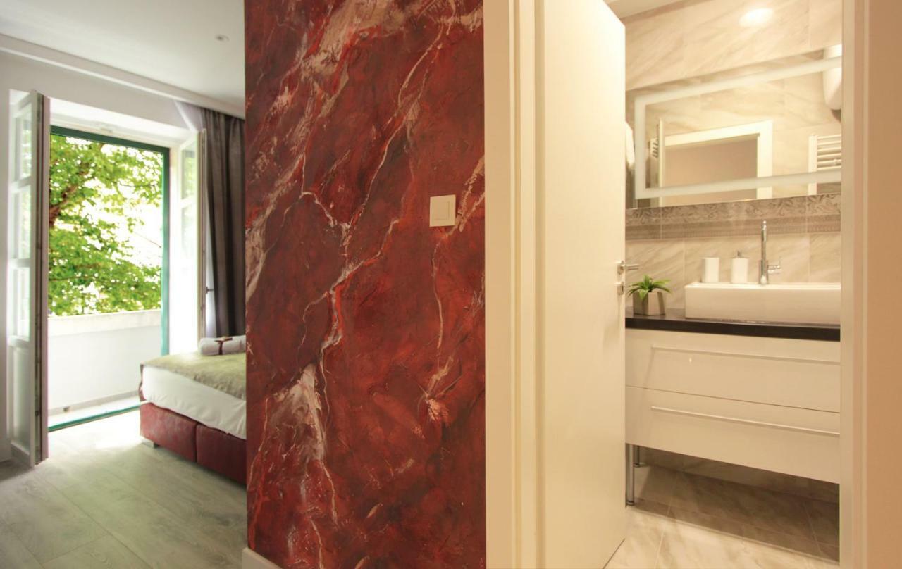Well Of Life Luxury Rooms Split Extérieur photo