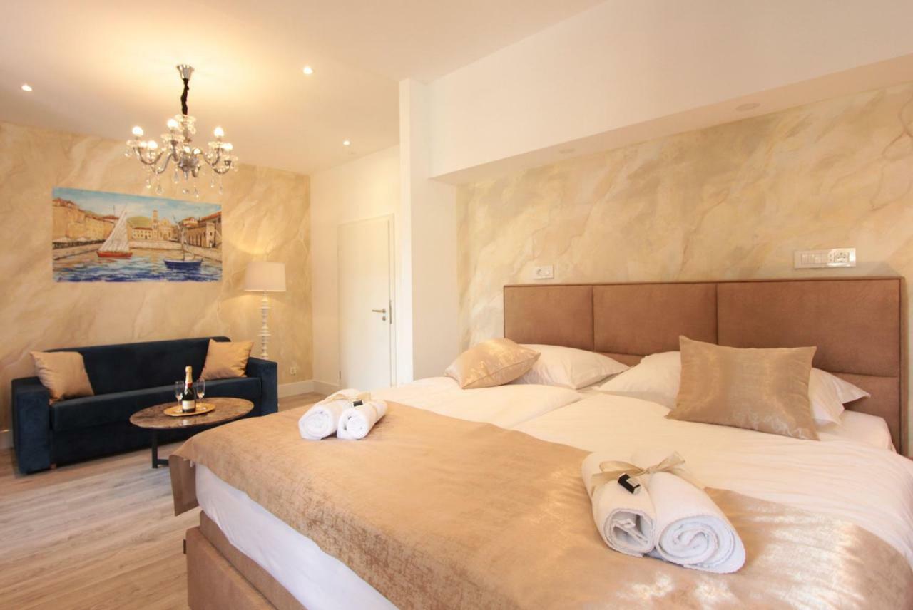 Well Of Life Luxury Rooms Split Extérieur photo