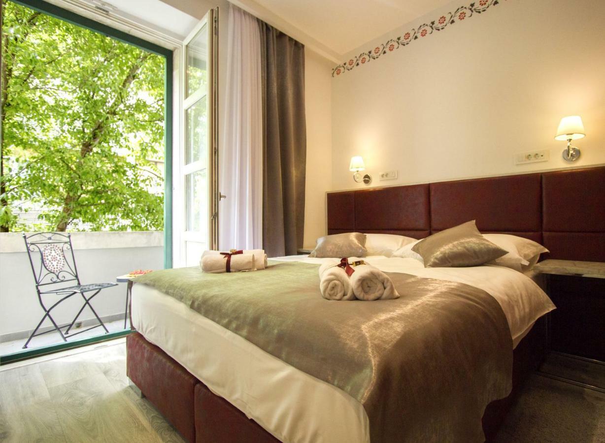 Well Of Life Luxury Rooms Split Extérieur photo