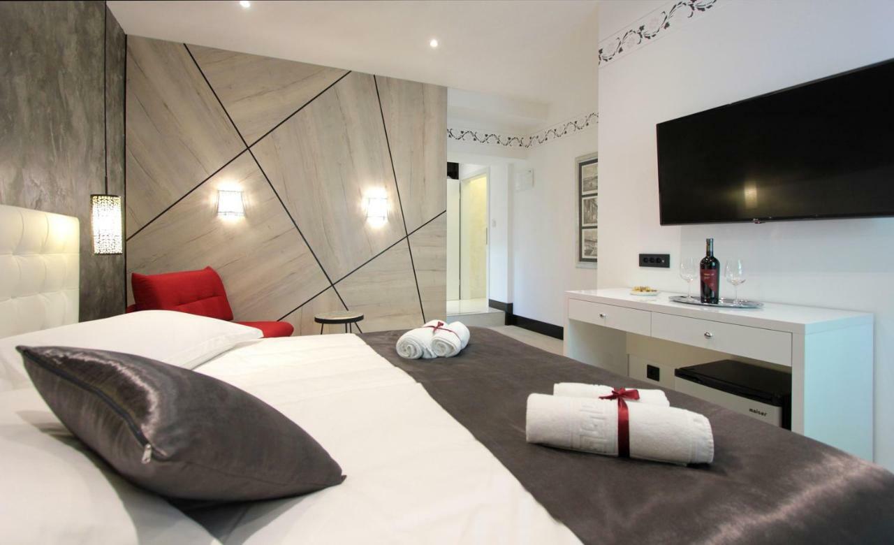 Well Of Life Luxury Rooms Split Extérieur photo