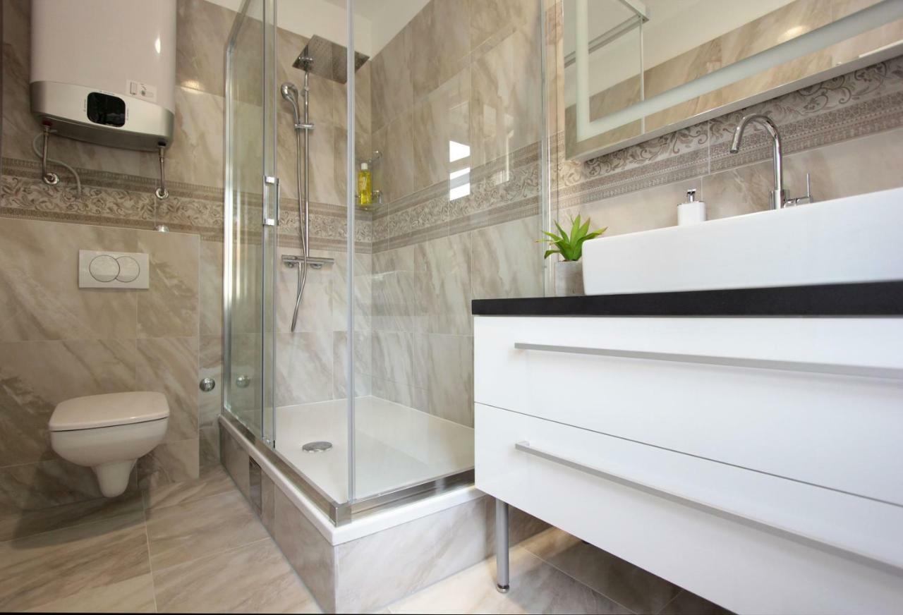 Well Of Life Luxury Rooms Split Extérieur photo